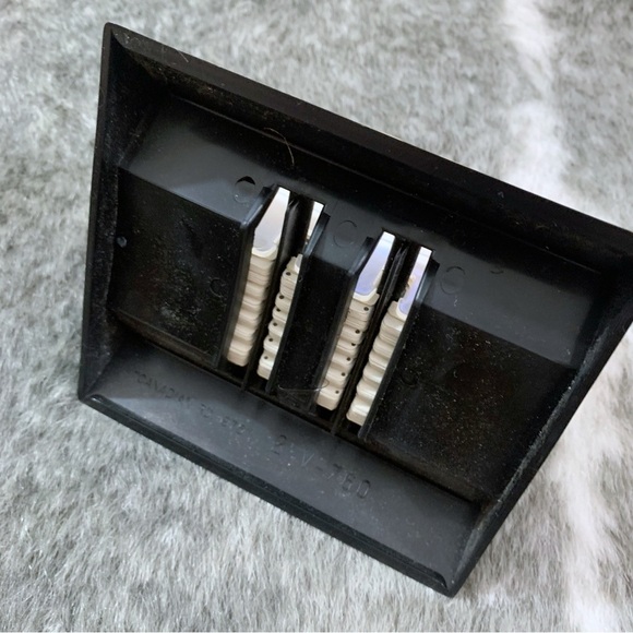 Vintage Rolodex Petite 300 - Picture 15 of 15